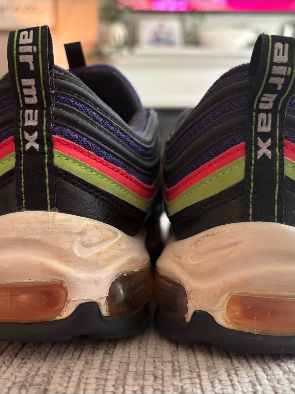 Men’s Nike air max rainbow running sneakers - Picture 5 of 7